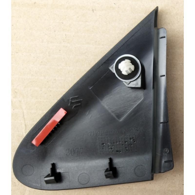 7719261M00 Left Right Front A-pillar Triangular Decorative Plate Front Door Glass Trim Plate Black Cap for Suzuki S-cross Xiaotu