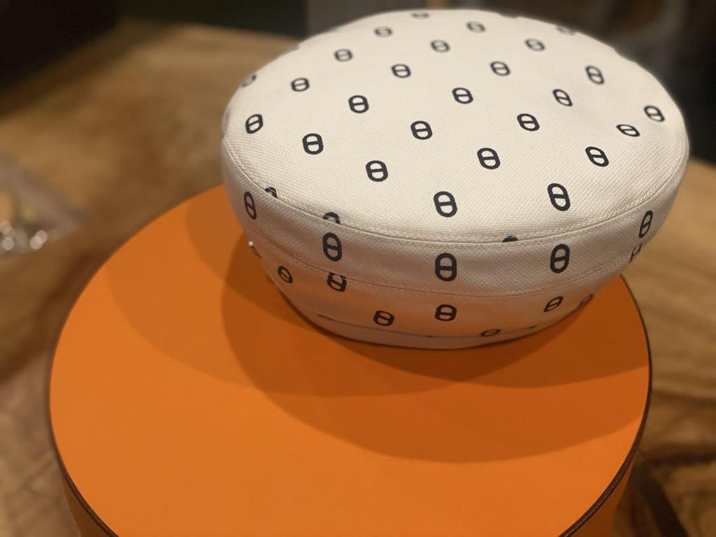 [USED] HERMES Saint Honore Chaine d'Ancre Beret