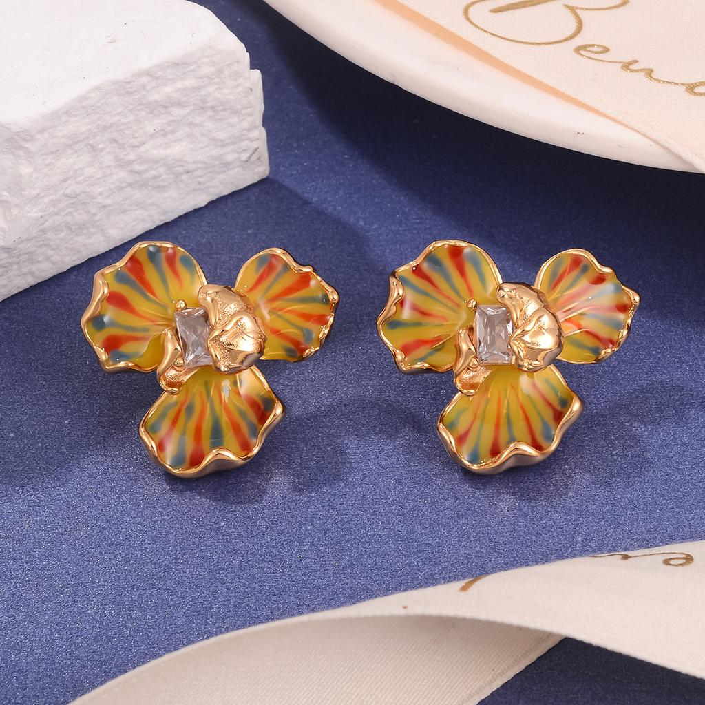 Retro flower earrings temperament three-dimensional diamond-set gradual change enamel color drip oil advanced new stud earrings women
