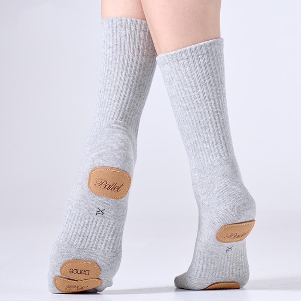 1 Pair Mid-Tube Dance Socks With Anti-Slip Wear-Resistant Sole Leather Sports Yoga Multi-Color Cotton Socks