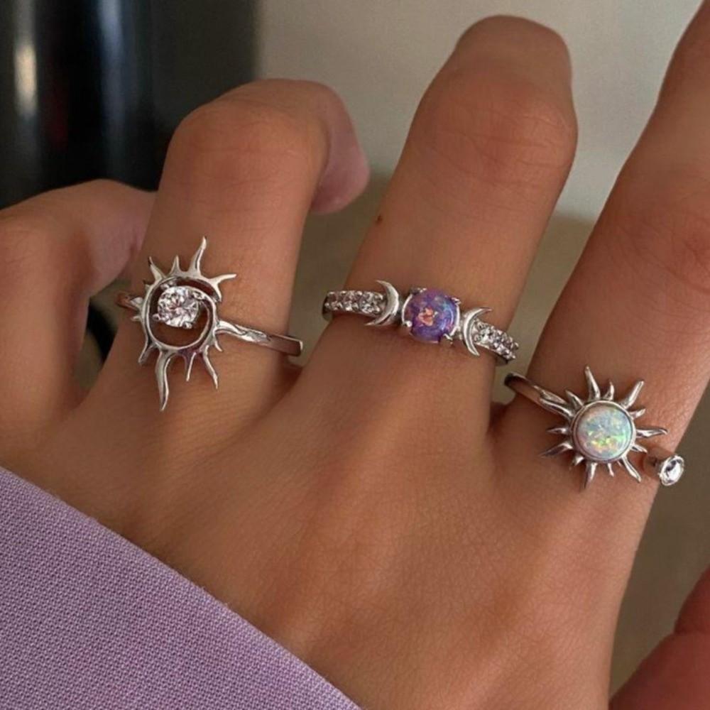 Shiny Sun Moon Ring Set Vintage Gold Tone Adjustable Finger Jewelry Retro Stackable Rings  Teenager