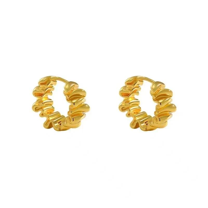Vintage Metal Irregular Wavy Pleated Hoop Earrings For Women 2024 New Trendy Design Geometric Temperament Earrings Jewelry