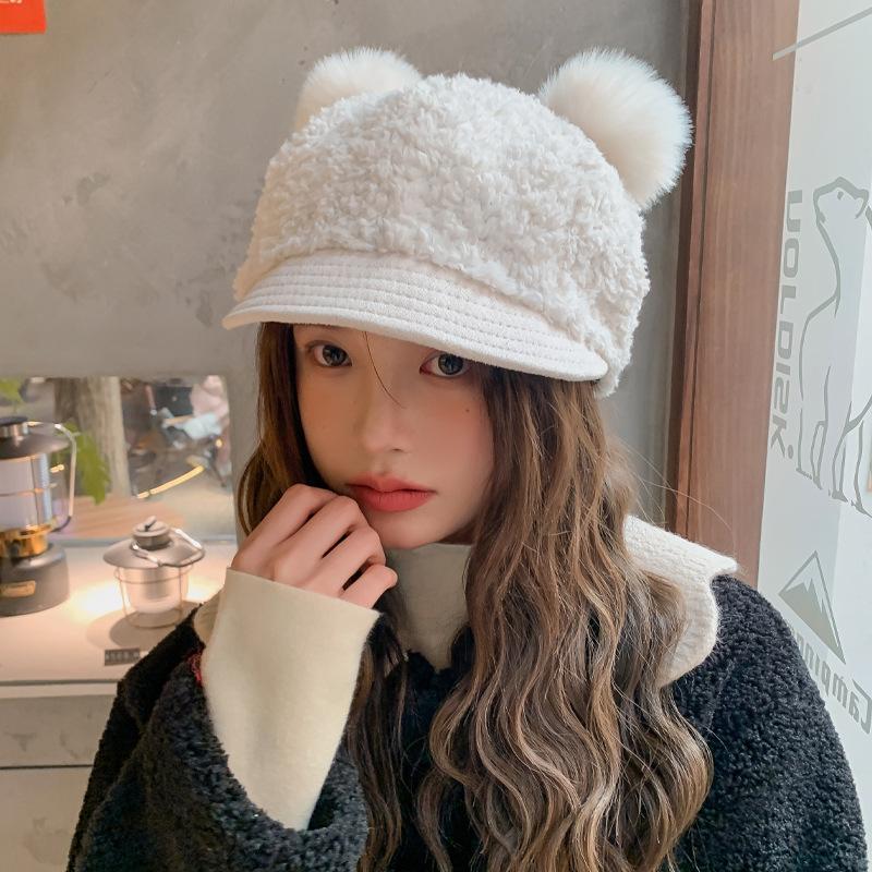 

Корейская новая теплая шапка на осень и зиму для женщин, плюшевая защита для ушей, бейсболка, универсальная милая бейсболка с меховым помпоном, зимний тренд One Size