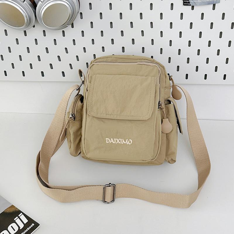 

Nylon multi-pocket camera bag Japanese lightweight and versatile waterproof shoulder bag high value casual going messenger bag хаки