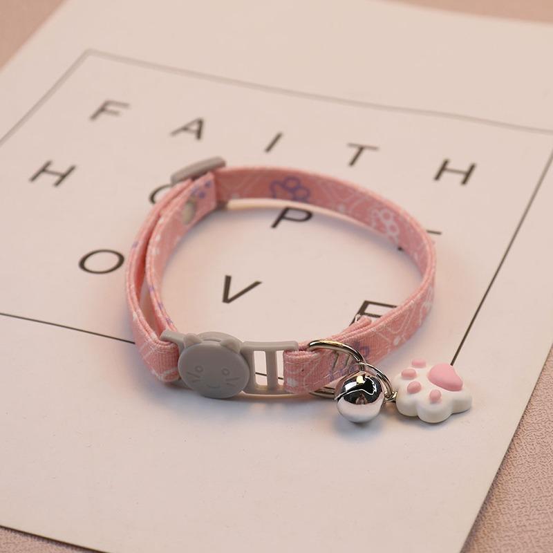 Haustierhalsband mit Glocke Cartoon Pfotenabdruck Bunt Hund Welpe Kätzchenhalsband Verstellbar Sicherheitsglocke Ring Halskette Haustierzubehör