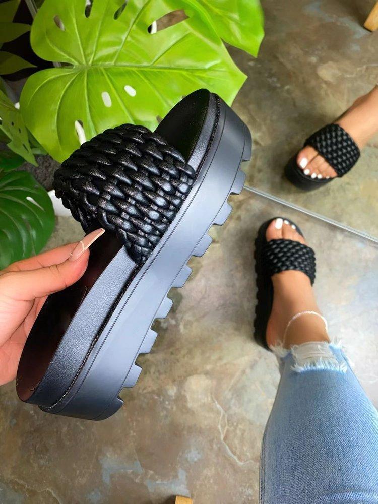 

Large size thick-soled sandals women s summer new Korean version of muffin slippers wear wedge heels women s shoes 35 чёрный