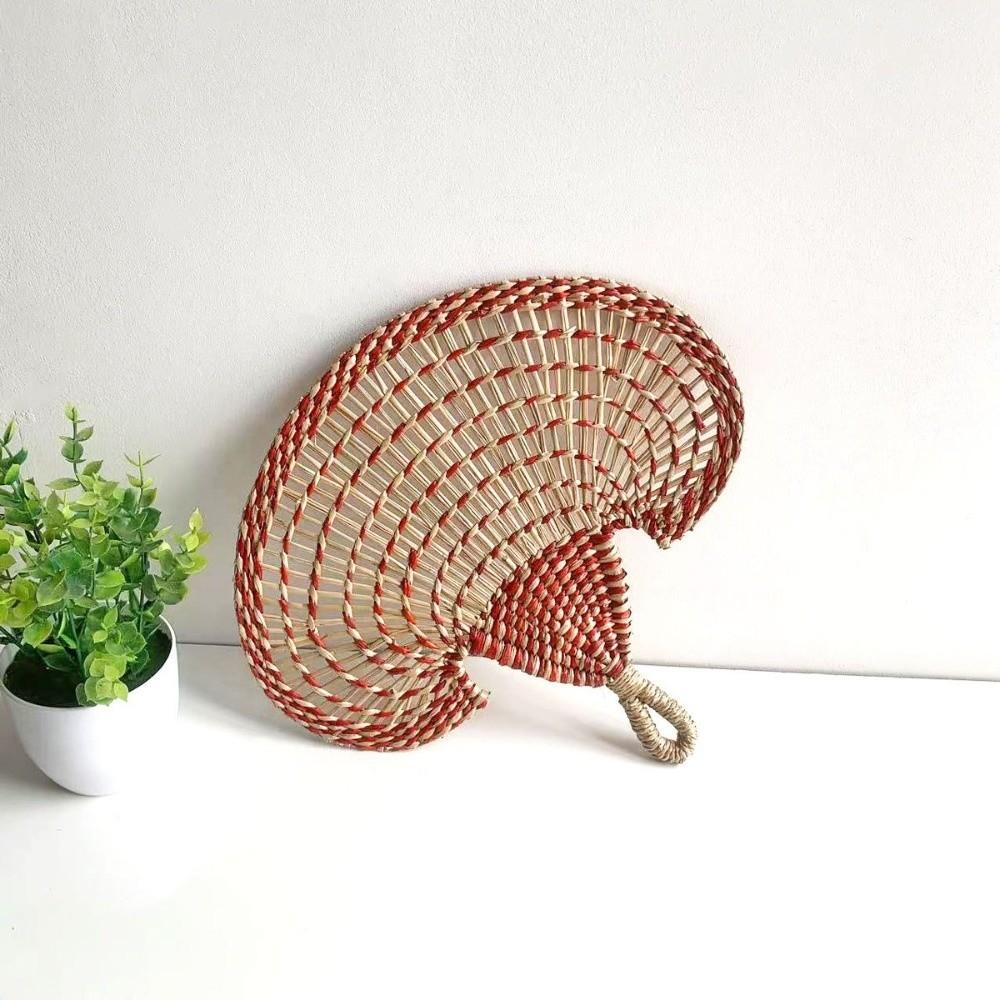 Colorful Hand-woven Straw Fan Bohemian Cattail Fan Durable Decorative Handmade Fan  Photo Prop