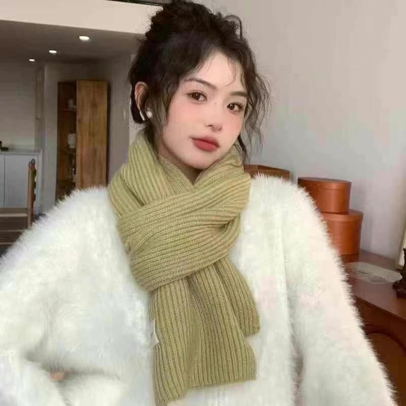 Women's Soft Thickened Knit Scarf - Korean College Style Neck Warmer for Autumn/Winter