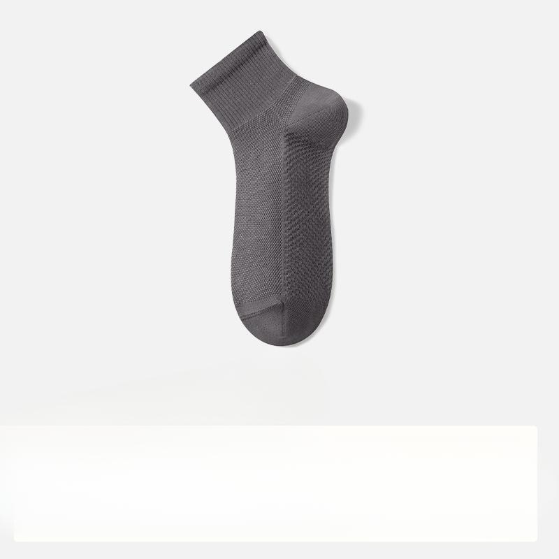 Men's Summer Thin Cotton Mesh Deodorant Mid Tube Socks