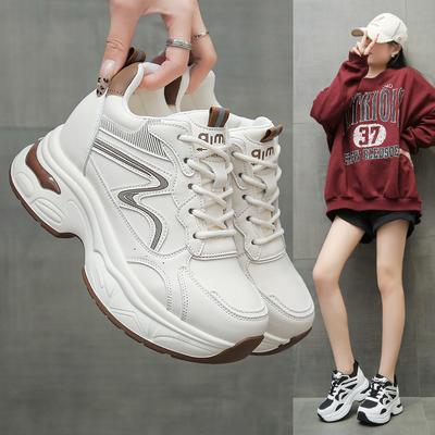 Dad Shoes Girl 2025 New Spring Shoes Show Feet Small and Lightweight Sneakers Thick Soles Increase the Height of Small People