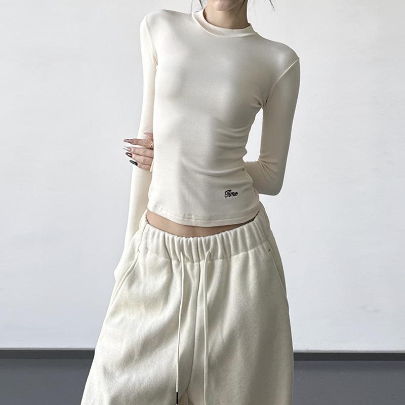 

Women s Black Velvet Slim-Fit Long-Sleeve Base Layer Shirt - Winter 2025 Collection L бежевый
