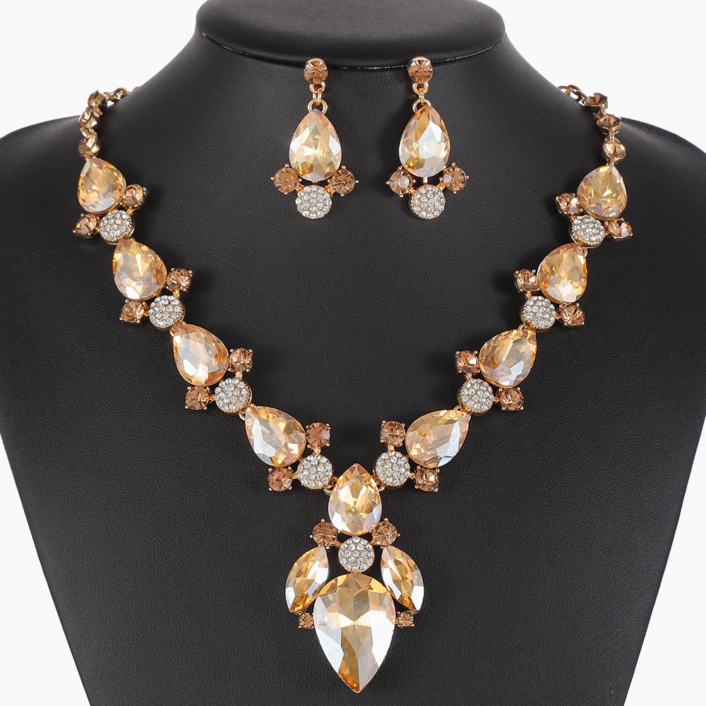 

European & American Fashion Set: Exaggerated Crystal Necklace & Earrings, Electroplated Alloy Jewelry