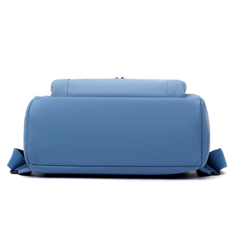 Women's Large Capacity Backpack Student Schoolbag Lightweight Nylon Travel Backpack