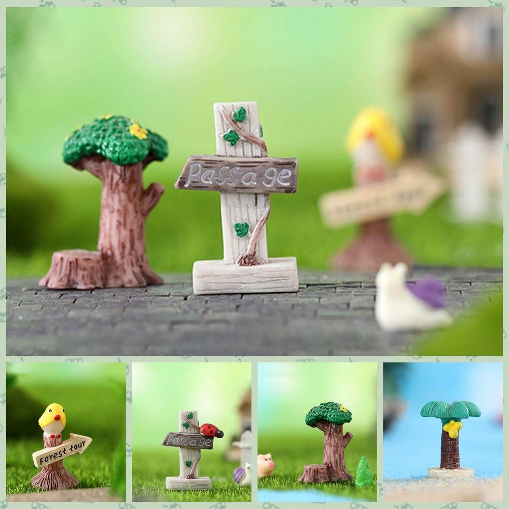 

Resin Vine Coconut Guidepost Cute Guide Bird Ornament Miniature Landscape