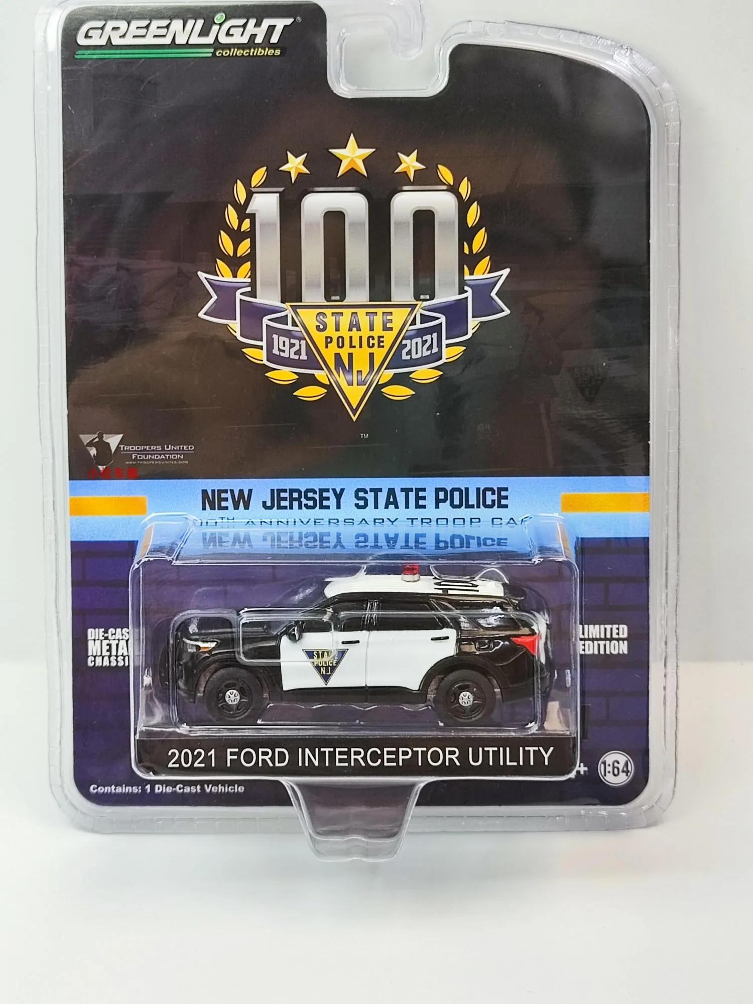 

GreenLight 1:64 2025 Ford Interceptor Utility High Simulation Alloy Car Model Collectible Toy Gift Souvenir Display Ornament