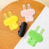 Pet Rubbing Board Bath Brush, Cat Brush, Tie Table Corner Brush, High Elasticity Cat and Dog All-season Universal Bathing Artifact