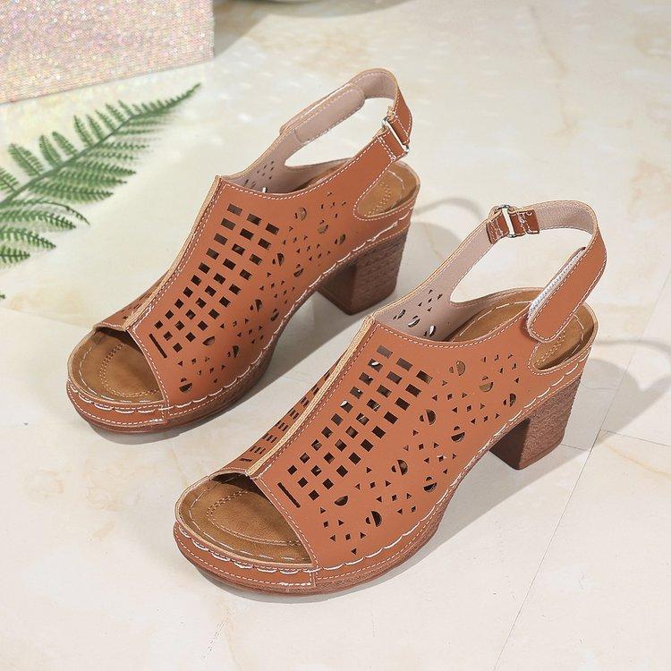 

Fashion Retro Large Size Women s Sandals Thick Heel Roman Style Slip-On Shoes PU Leather Rubber Sole Comfortable Sandale Femme 35
