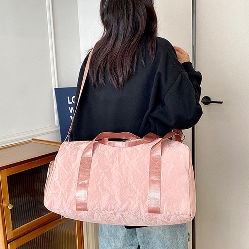 Fashionable and Elegant, Dark-patterned, Large-capacity Hand-held Travel Bag with Dry and Wet Separation, Shoe Compartment, Fitness Bag with Handle