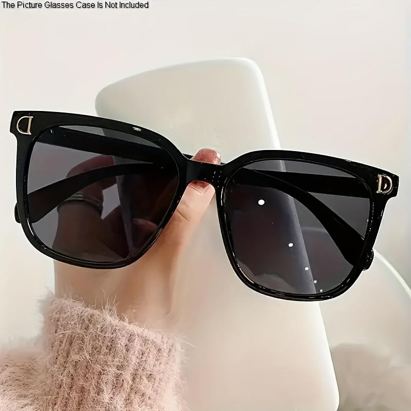 Chic UV400 Women's Sunglasses Lightweight PC Frame Fashion Outdoor Travel Eyewear