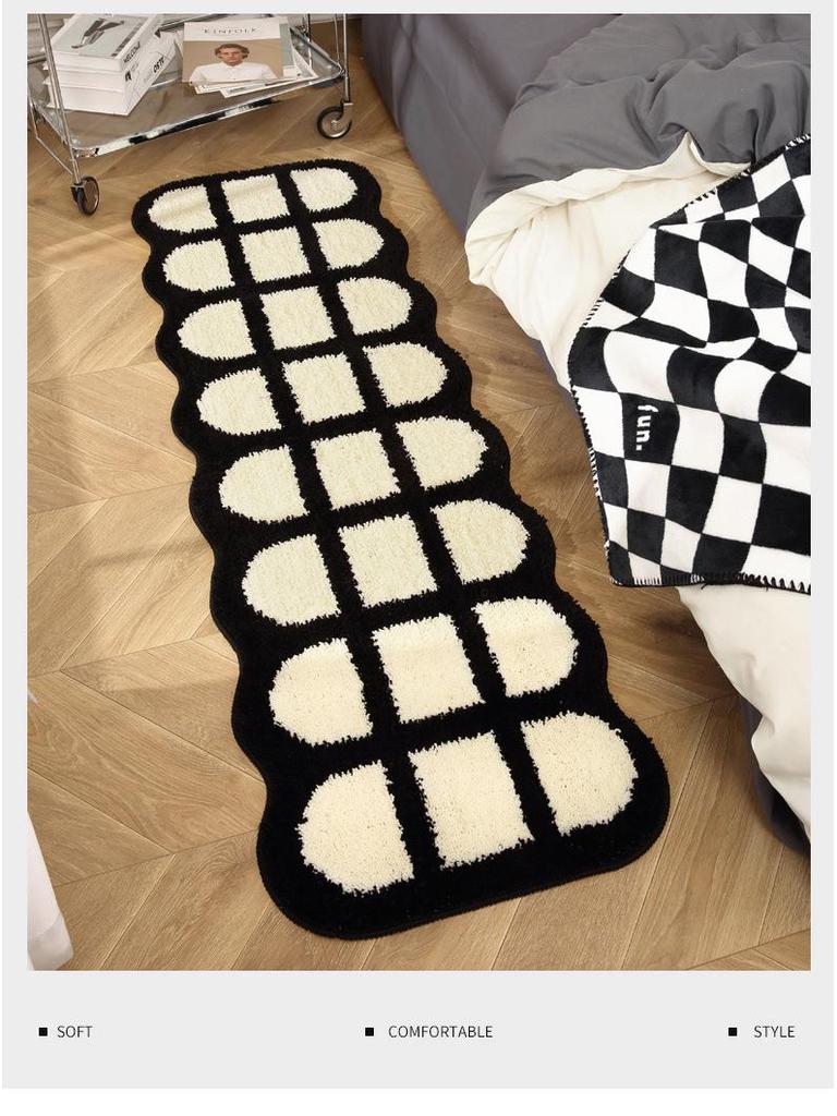 Checkered Non-Slip Absorbent Bathroom Mat - Thickened Bedside and Toilet Floor Rug