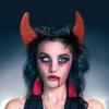 Verstellbare Teufelshörner Kopfbedeckung Bequeme Kopfbedeckung Einzigartige Kopfschmuck Kostümzubehör für Halloween-Veranstaltung