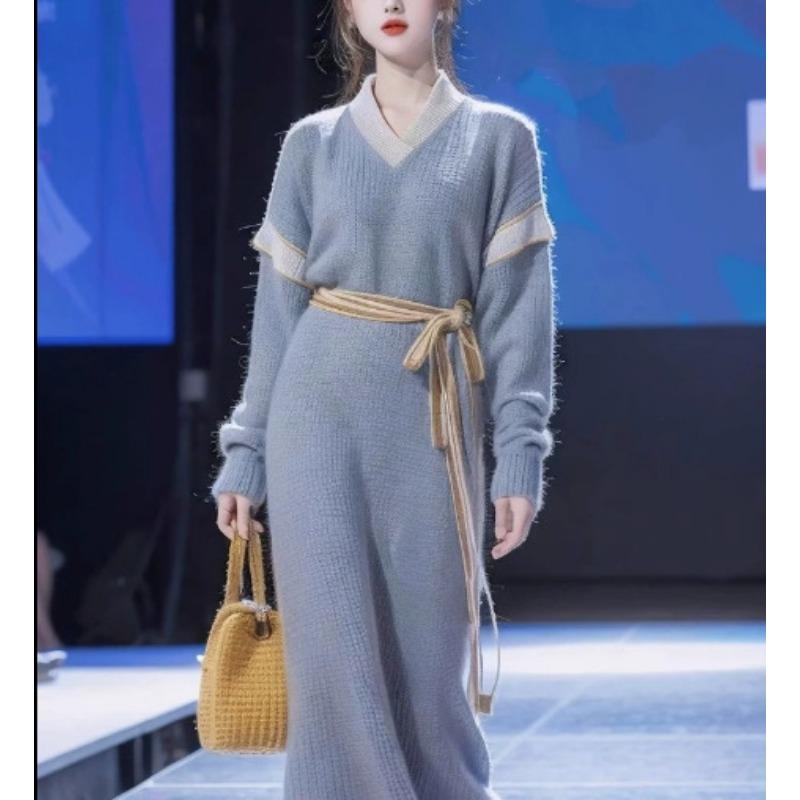 Super Good-looking High-end Exquisite Knitted Sweater Dress Women's Early Autumn New Models