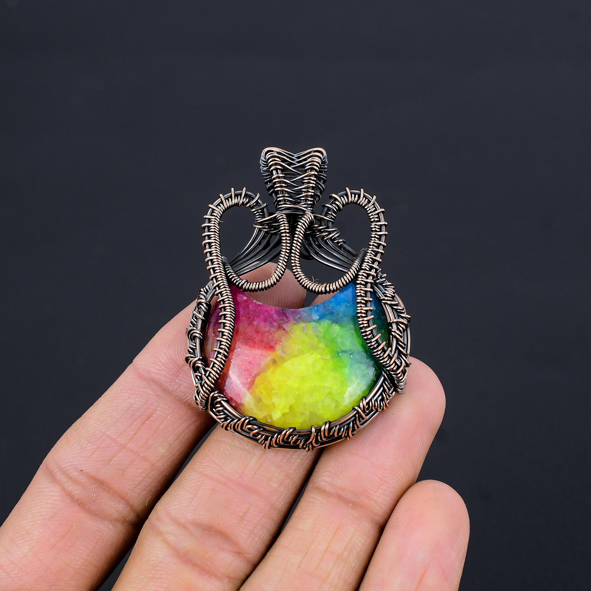 

Кулон из Радужного Солнечного Кварца, обернутый медной проволокой 999 пробы, Ювелирное изделие с подвеской из драгоценного камня ручной работы, Подарки для жены, Новая подвеска 2.55 Inches