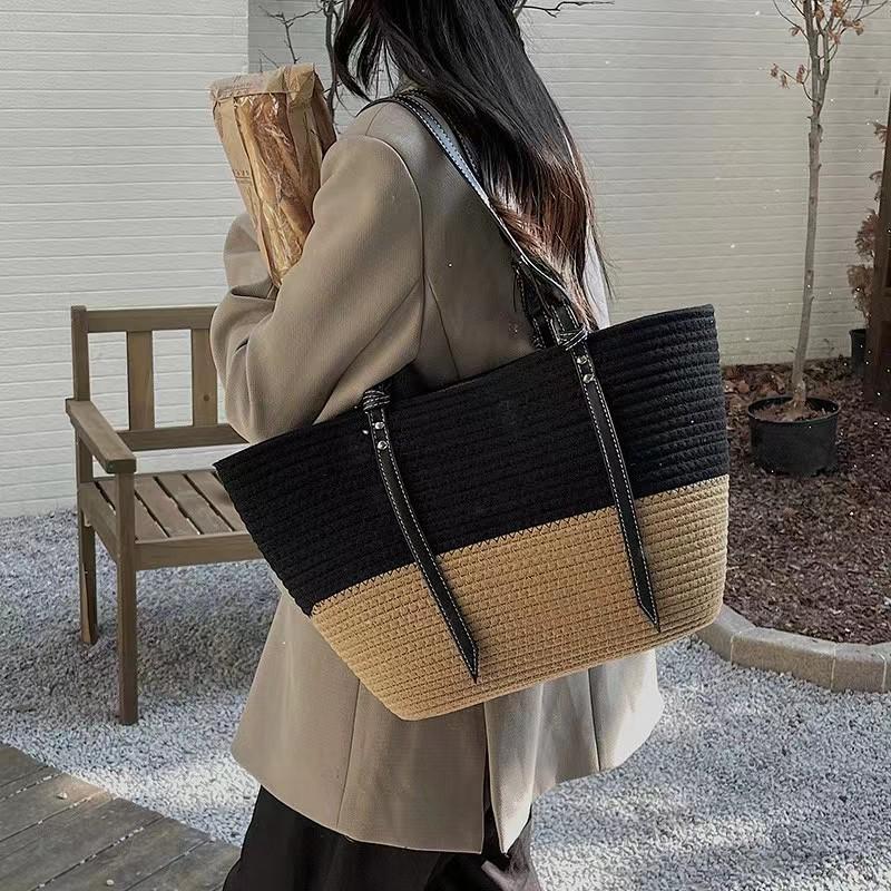 Women's Large Capacity Straw Woven Shoulder Tote Bag - Summer 2025 New Style
