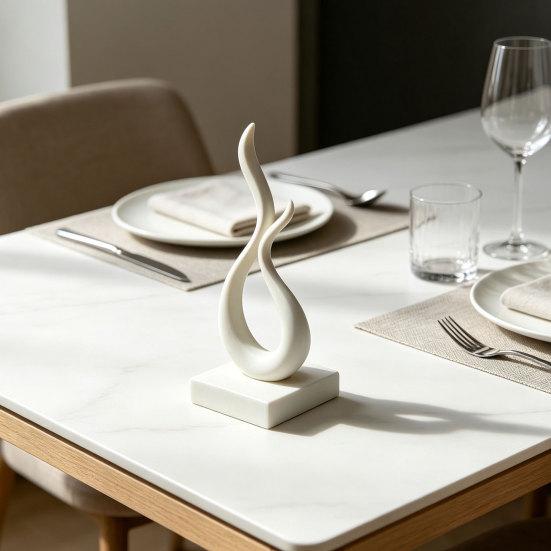 Modern Style Home Accessories Abstract Flame Sculpture, 3D Printed Minimalist Art Statue with Square Base, Stylish Entrance Hall Decor Elegant Curved