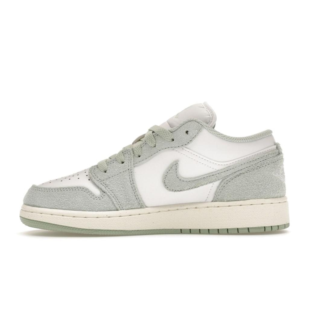 Sneakers Air Jordan 1 Low SE GS Seafoam Bambino Verde Bianco Vela FN9137-131