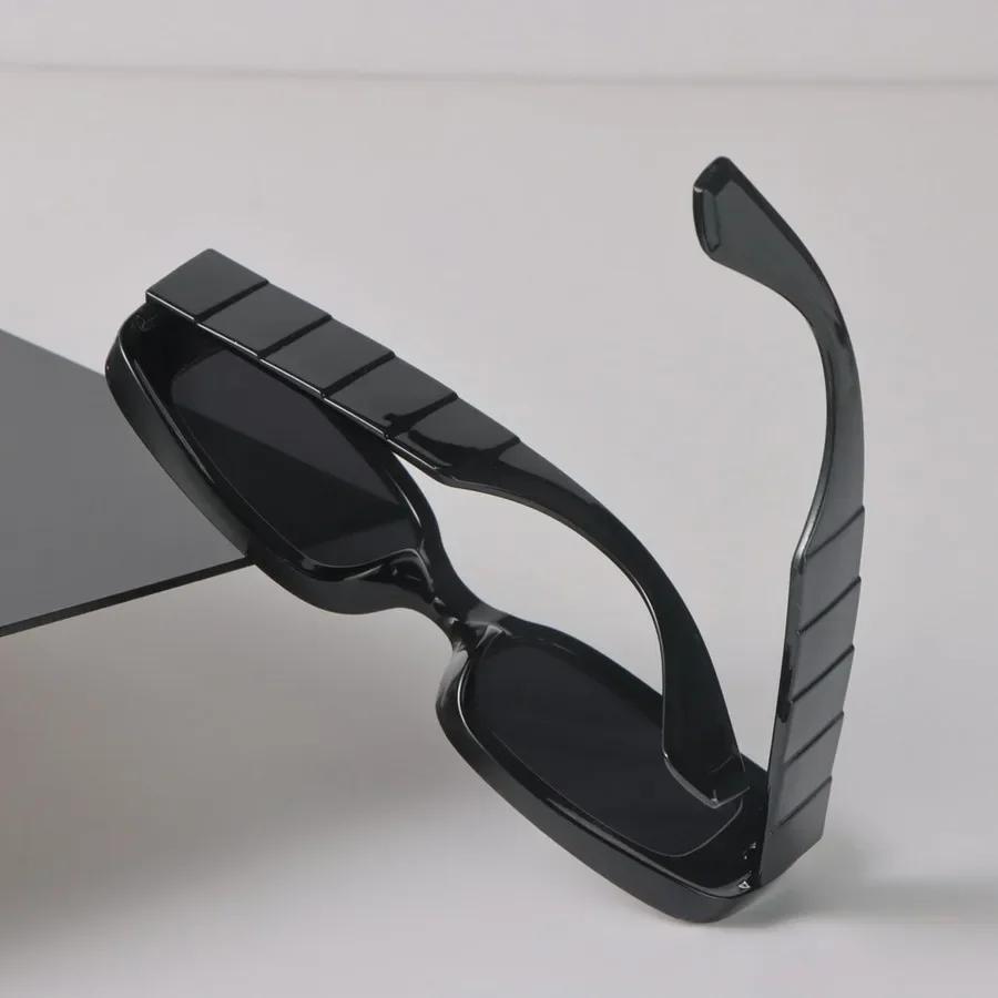 Retro Sunglasses Female Male Square Mirror Clear Luxury Eyewear Sexy Designer Black Sun Eyewear for Female Male