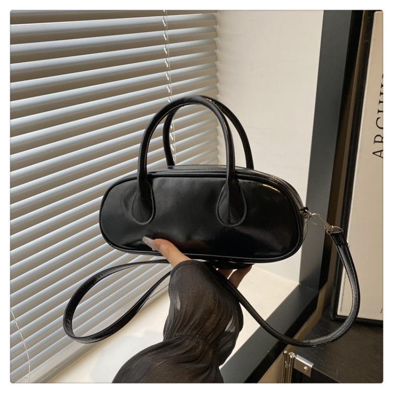 Niche simple solid color bowling bag new retro pillow bag versatile commuter portable shoulder messenger bag