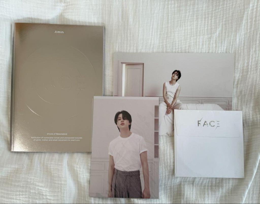 [USED] BTS Jimin FACE 2-piece Set with Trading Card and Bonus