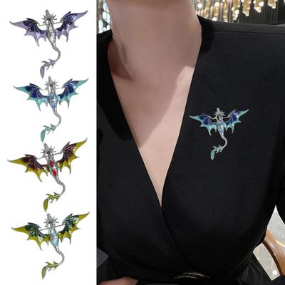 Brooch Pin Western Dragon Design Zinc Alloy Pin with Rhinestone Inlay Hand-Painted Enamel Glaze Suits Coats Sweaters Badge