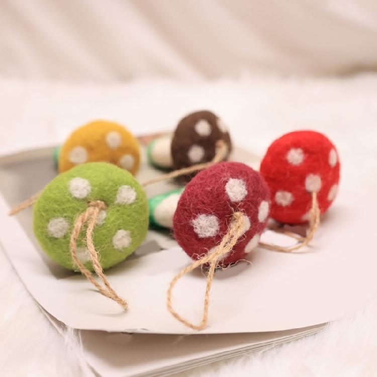 Adorable Mushroom Shape Cartoon Phone Charm Keychain Pendant Fashion Phone Pendant for Students Youthful Women Present