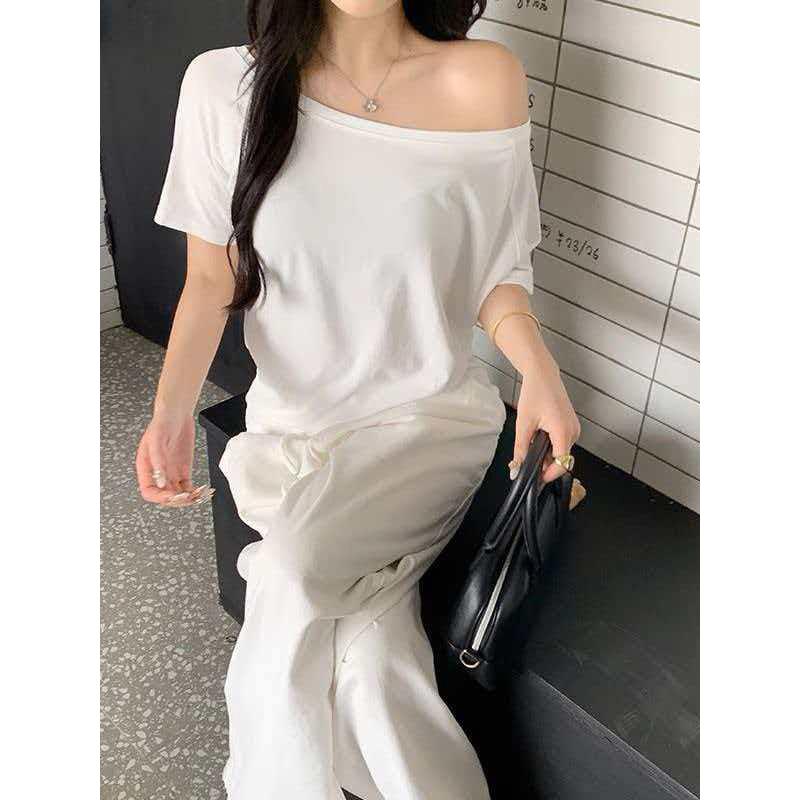 

Japanese lazy feeling loose slanted shoulder short-sleeved T-shirt women s summer new Korean versatile outer wear Spice Girl top S