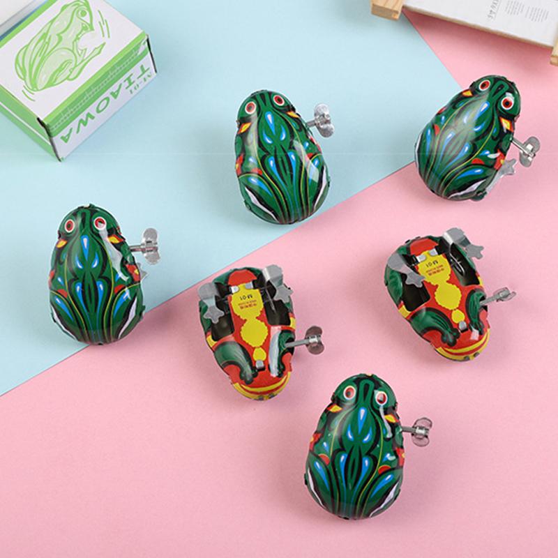 Tin Wind Up Clockwork Iron Frog Rabbit Cock Party Toys Leisure Props Cartoon Cute Design Festival Gathering Gifts for Guests TMZ