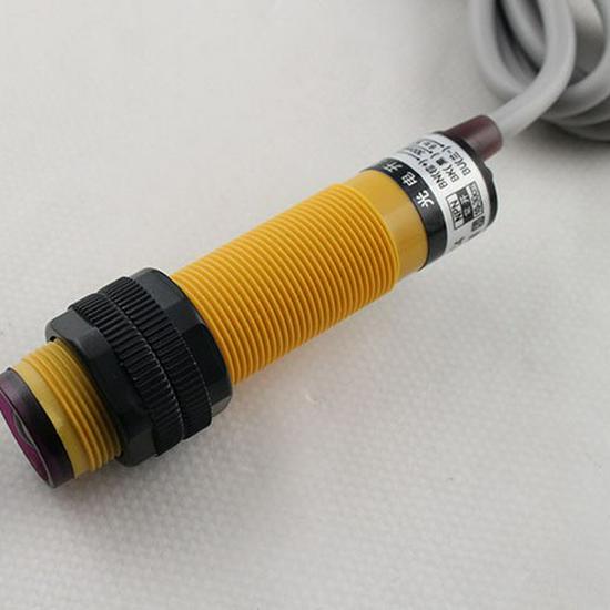 Huguang E18-B01N Infrared Inductive Photoelectric Sensor
