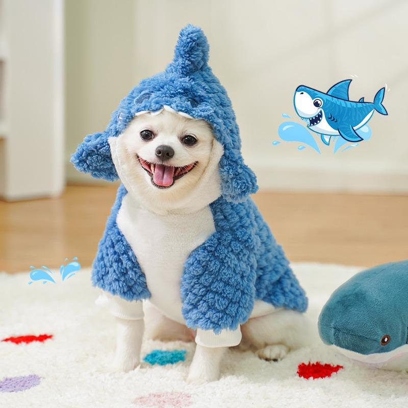 Cute and Thick Clothes for Pet Dogs and Cats In Autumn and Winter. Dogs Can Be Transformed Into Cats, with Funny Fleece Added