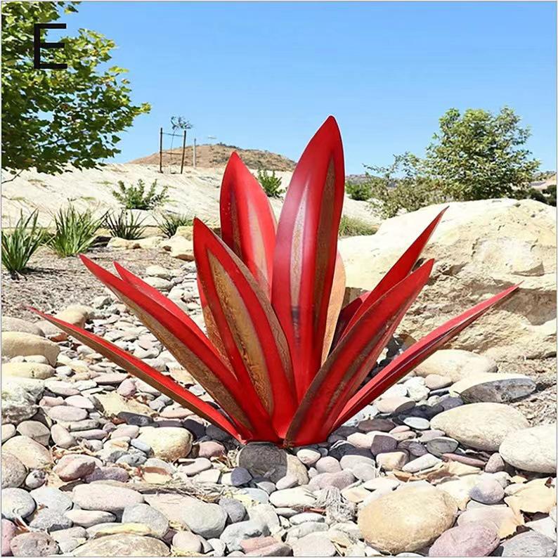 Outdoor Iron Agave Garden Ornament - Creative Handmade Decoration