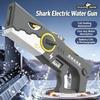Köpekbalığı Elektrikli Su Tabancası Otomatik Su Emme Yüksek Basınçlı Su Püskürtme Tamamen Hava Geçirmez Su Geçirmez Yaz Açık Hava Çocuk Su Oyuncakları