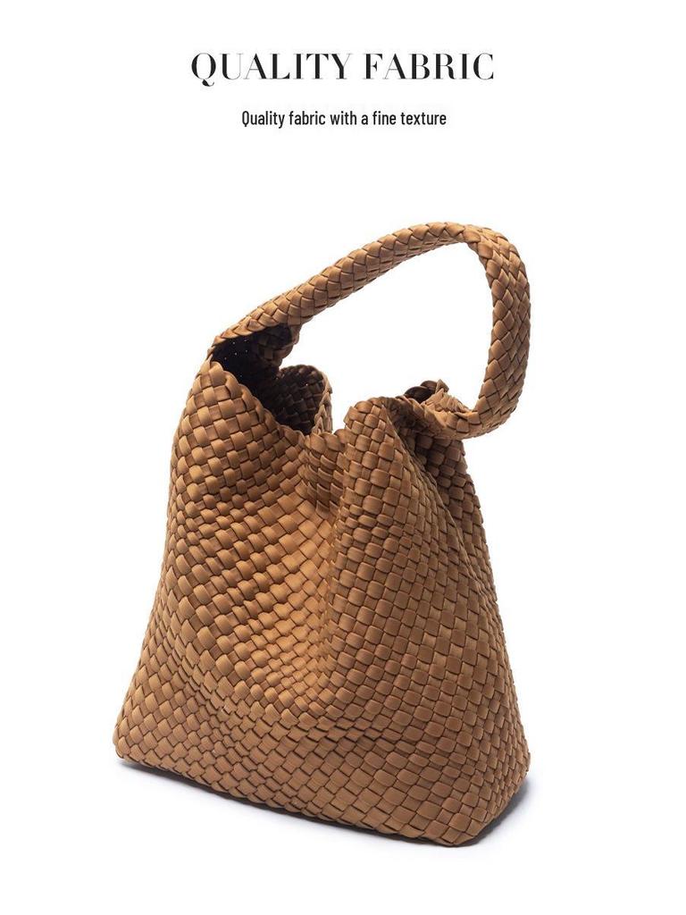 2025 Fashionable Large Capacity Mother-and-Child Hand-Woven Shoulder Bag