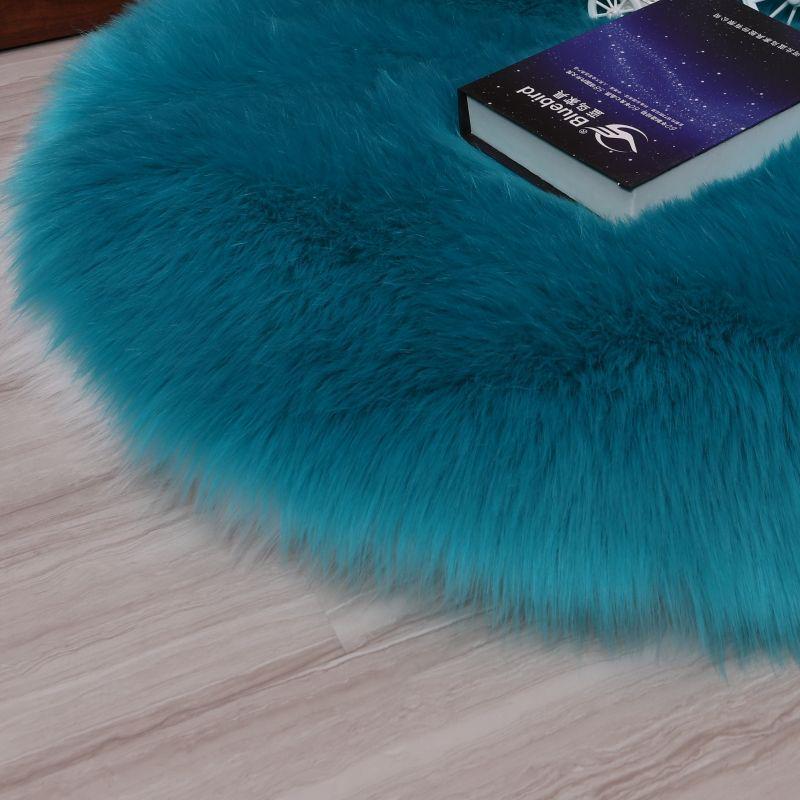 Heart-Shaped Plush Rug for Bedroom & Living Room - Cloud Style
