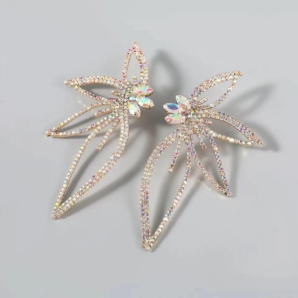 Hot selling fashion earrings in Europe and America, women's exaggerated sparkling diamond leaf shaped flower earrings, personali