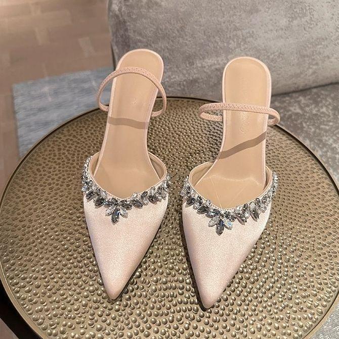Pointed rhinestone one-word sandals 25 years old summer new two wear V thin heel bag head drag sexy shallow mouth sandals