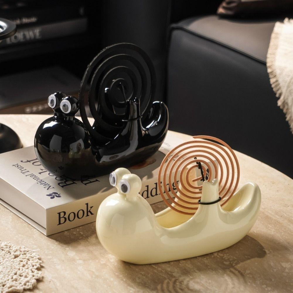 

Ceramic Snail Shape Mosquito Incense Rack Modern Mosquito Incense Bracket Household білий