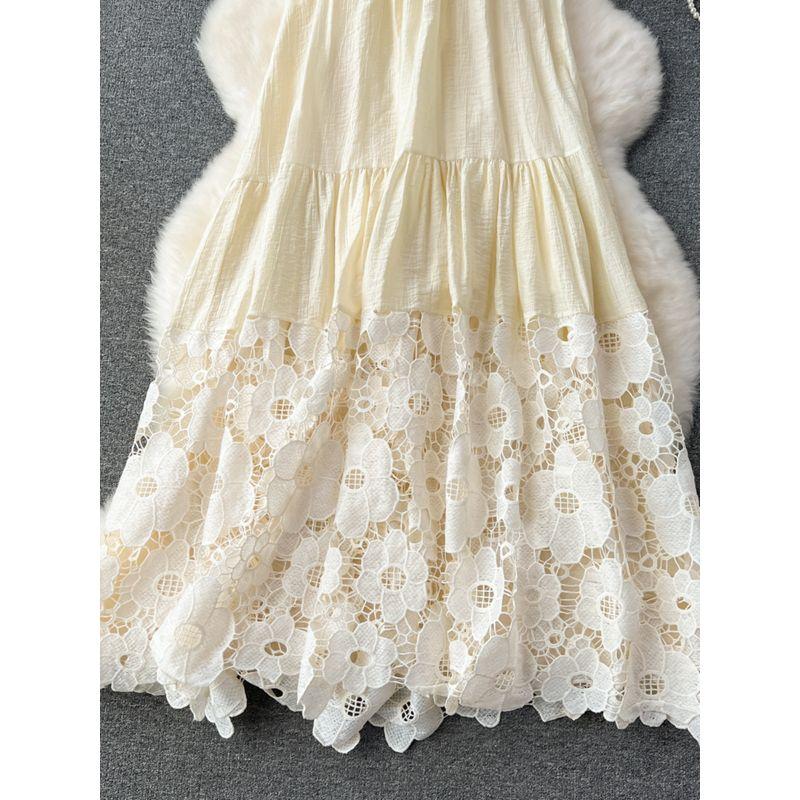 Light Luxury Minority Embroider Cut Out Lace Dress Halterneck