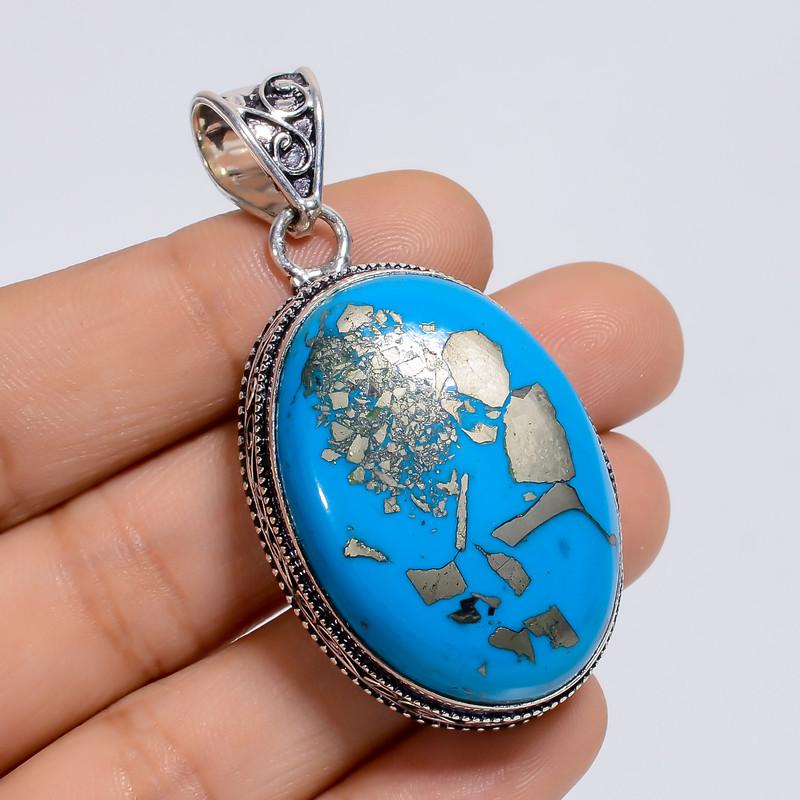 

Personalized Silver Cuff Pendant for Girlfriend with Custom Engraving Option 7-9