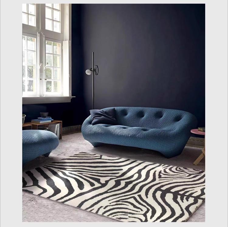 Zebra Black White Striped Area Rug Luxury Artistic Living Room Carpet Soft Comfortable Bedroom Floor Mat Decorative
