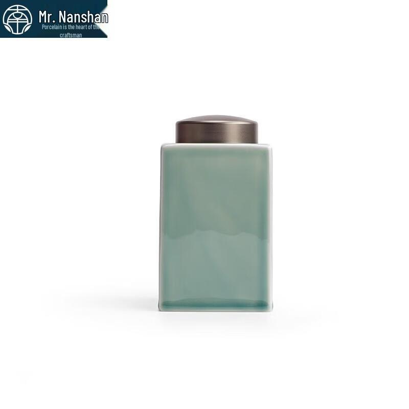 

Mr. Nanshan Ceramic Tea Storage Jar with Aluminum Lid